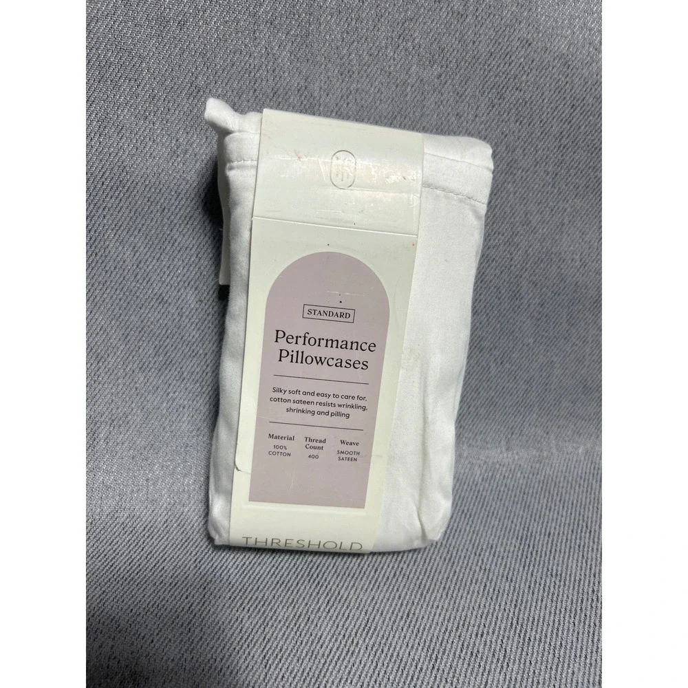 Threshold Performance Pillowcases Standard White 400 TC Cotton Sateen 2pk